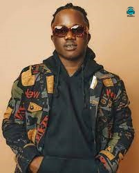 Jamopyper - Singular & Plural ft AV, Reekado Banks